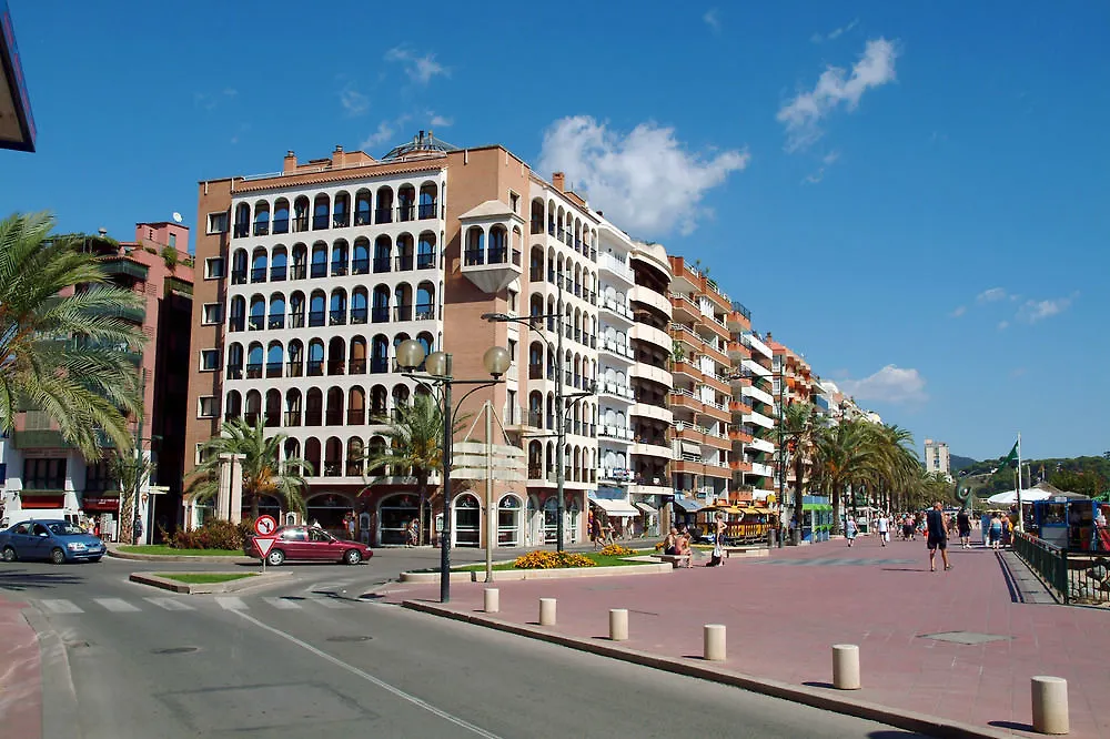 Apartment Apartamentos Rosanna Lloret de Mar Spain