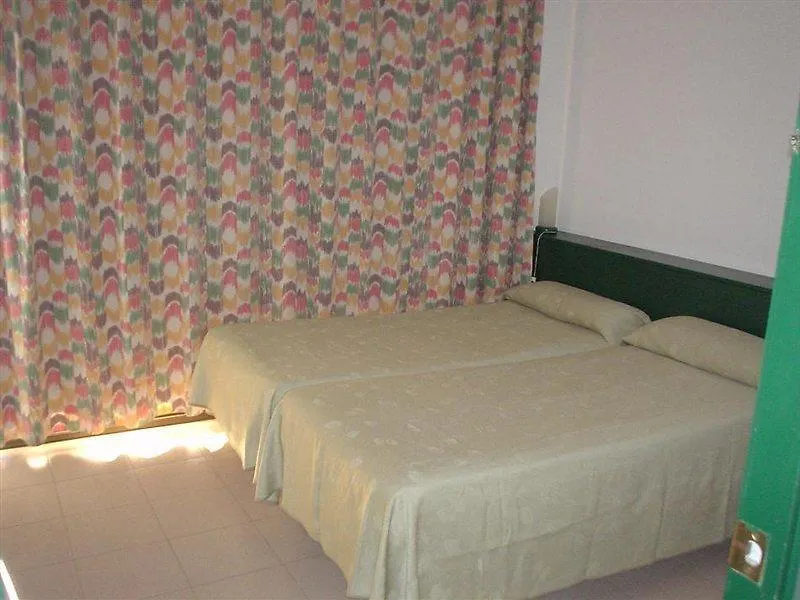 Apartamentos Rosanna Lloret de Mar Apartment